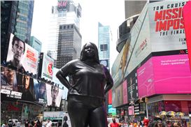 Why Does Thomas J. Price’s Monumental Statue of a Black Woman in Times Square Make People So Mad?
