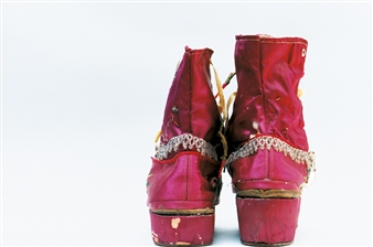Frida’s Garden, Frida’s Closet: The Artist and Her Personal Artifacts