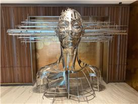 Massive Sculpture Uses Stainless Steel to Symbolize an Expanding Human Mind