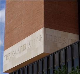 Pennsylvania Man Pleads Guilty to Peddling Fake Picasso, Basquiat Works