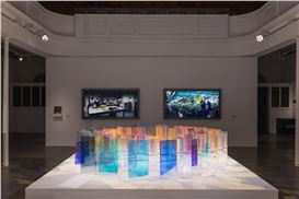 A Life in Light: Jyll Bradley @ The Box, Plymouth