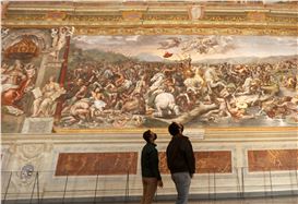 Vatican Unveils Last of Four Restored Raphael Rooms After 10-Year Cleaning Project