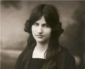 The Tragic Story of Jeanne Hébuterne and Modigliani