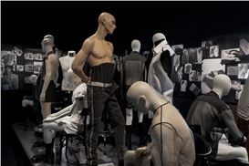 A Grand Showcase of Italian Craftsmanship: Dolce&Gabbana Exhibition Opens at Palazzo Esposizioni Roma