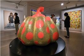 Contemporary Auction Sales Fell 27 Percent in 2024: HAT 100 Report