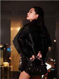 Yanran Chen’s Art Goes Beyond Cyborgs and Cyberpunk Collectables