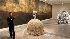 Più, Più: A Beast at SITE Santa Fe International