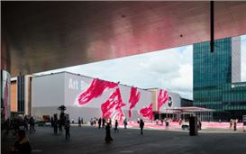 Art Basel's 2025 Edition Closes on a High Note