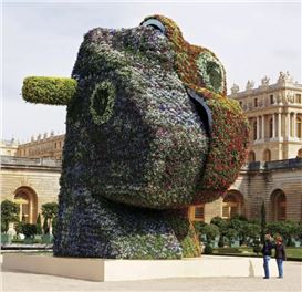 Jeff Koons Outdoor Sculpture 'Split-Rocker' Will Anchor LACMA's New Building