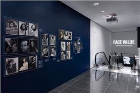 MoMA’s “Face Value” Invites Us to Turn a Critical Eye Toward Our Image-Obsessed Culture