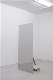 Luca Vitone and Johannes Wald at Rolando Anselmi, Berlin