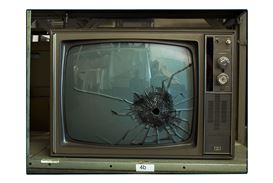 Annie Leibovitz's "Stream of Consciousness" unfolds in first Monaco exhibition