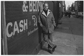 Paula Cooper Gallery unites Claes Oldenburg's sculptures with Peter Moore's NYC street photography