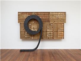 Mónica Mays’s Choreography of Suspension