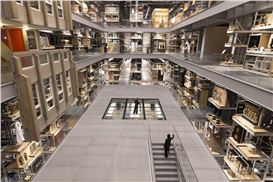 V&A East Storehouse Opens Unique Museum Experience