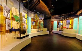 Seattle's Museum of History & Industry opens Mandela: The Official Exhibition