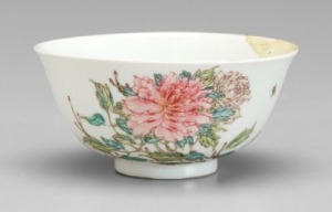 Chinese Artefacts Attract Massive Prices