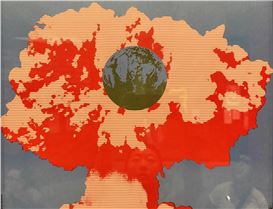 The Visual Language of the Nuclear Age