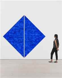 Light and space visionary Mary Corse returns to LA with first solo show since 2019