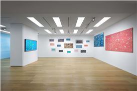 “Alighiero e Boetti: Embellishing the Sky” at Ben Brown Fine Arts, London