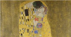 The Symbolism of Love and Unity in Gustav Klimt’s “The Kiss”