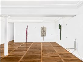 Naoki Sutter-Shudo “Le sol l’humeur le ciel les murs” at Crèvecœur, Paris