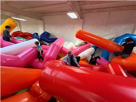 Move Over, Jeff Koons, There’s a New Balloon Sculpture in Town