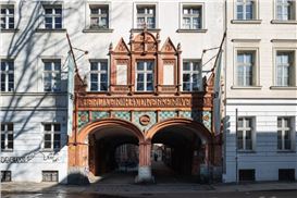 What Not to Miss at the 13th Berlin Biennale