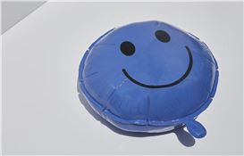 Amiee Byrne’s Realistic Ceramic Sculptures Underscore the Charm of Discarded Goods