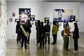 Award-Winning Exhibition Explores Caregiving and Familial Bonds