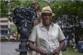 Olu Amoda Redefines Value, Embraces Playfulness with ‘Memory in the Material’ at Woodruff Park