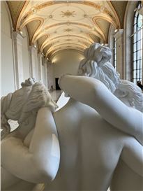 La Genevoise Carte Blanche to Carol Bove