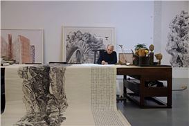 Giant of Chinese contemporary ink art Liu Dan shows works from 4 decades in Hong Kong