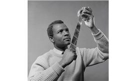 Ghanaian Photographer James Barnor and South African Artist Nico Krijno Exhibit at L'Appartement