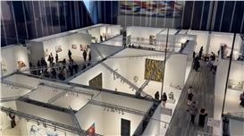 Frieze New York 2025: A Market-Driven Spectacle Finds Its Pulse at The Shed, NYC