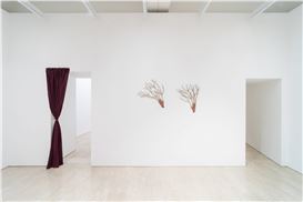 Paloma Proudfoot “Speech Weavers” at Fondazione Sandra e Giancarlo Bonollo per l’arte contemporanea, Vicenza