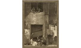 Step Inside Berlin's Hidden Worlds: New Exhibition Unveils City's Storied Courtyards