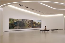 Jeff Wall: Time Stands Still. Photographs, 1980–2023