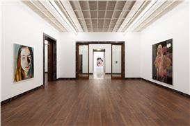 Fluorescent Pink Shadows: Jenna Gribbon’s Rainbows in Shadows at MASSIMODECARLO  Milan