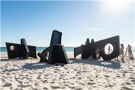 Fitzhugh Karol Gifts Alma Mater Skidmore College with Permanent Sculpture Installation