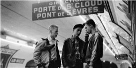 Gordon Parks, the American Photographer Who Observed Americans in Paris