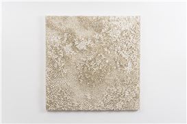 Thousands of Tiny Vases Come Together To Form Monumental Sculptures