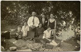 All About Photo Presents 'An Impossibly Normal Life' by Matthew Finley