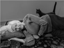 Rosalind Fox Solomon, Photographer of Lived Experience, Dies at 95