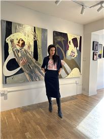 In Catfood and Wine: Louise Howard @ 144 Kensington Church Street